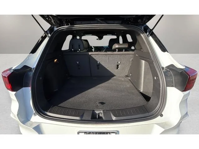 Used 2024 Summit White Chevrolet RS image 33