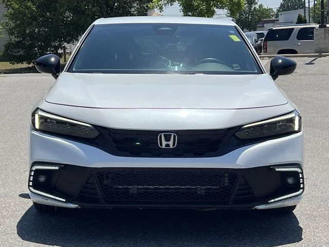 Used 2024  Honda Sport image 16