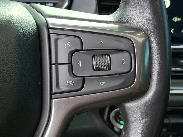 Used 2022 Beige Chevrolet ZR2 image 22