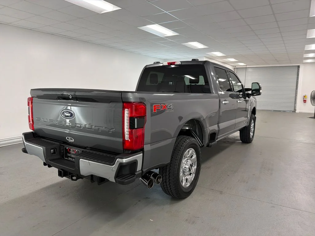 New 2026 Gray Ford Lariat image 6
