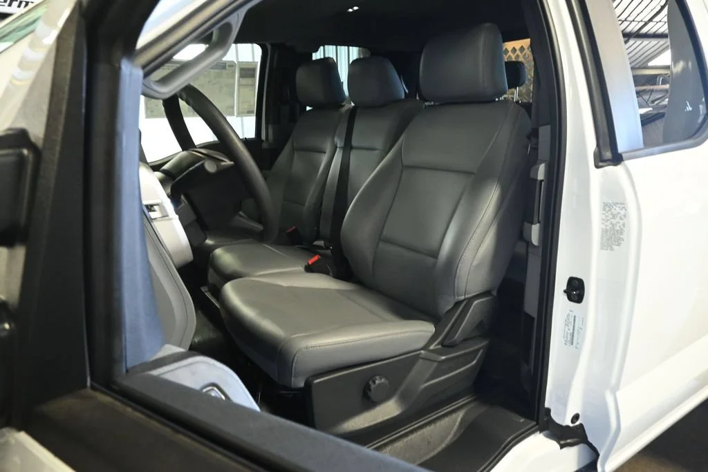 New 2026 Oxford White Ford XL image 11