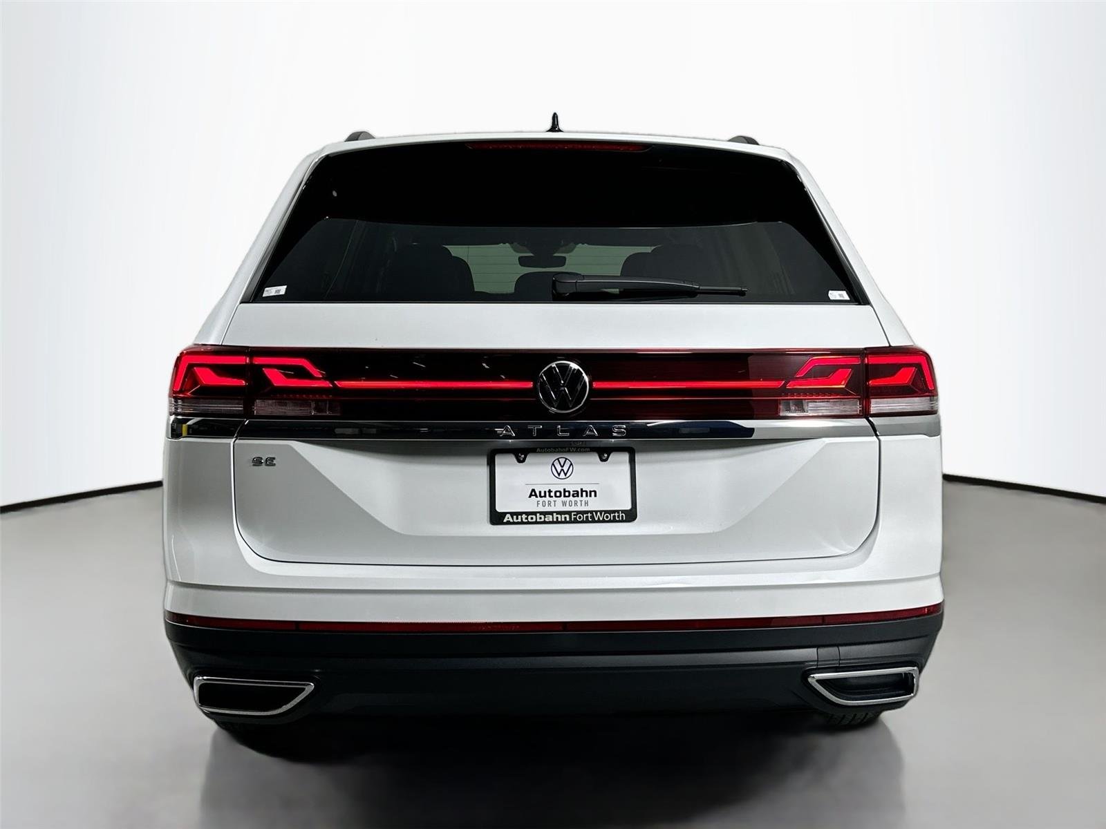 New 2026 Opal White Pearl Volkswagen 2.0T SE image 6