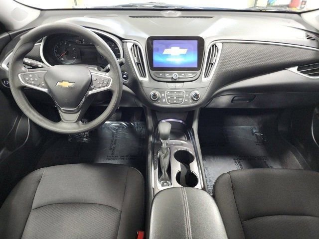 1G1ZD5ST2PF253787
