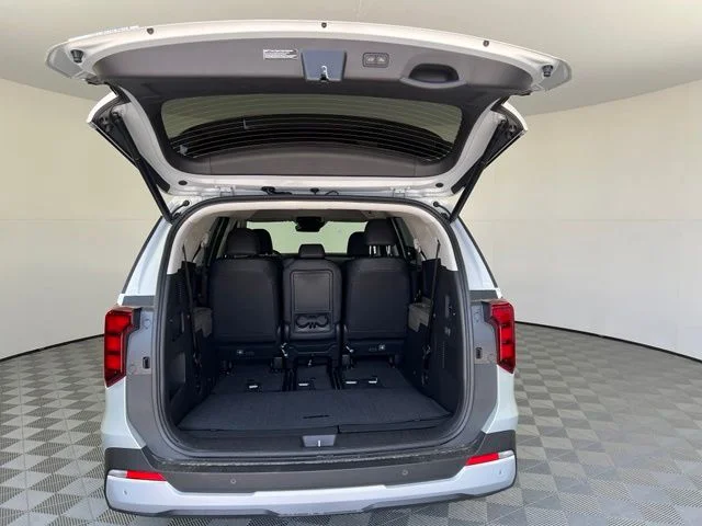 New 2027 White Kia EX image 34