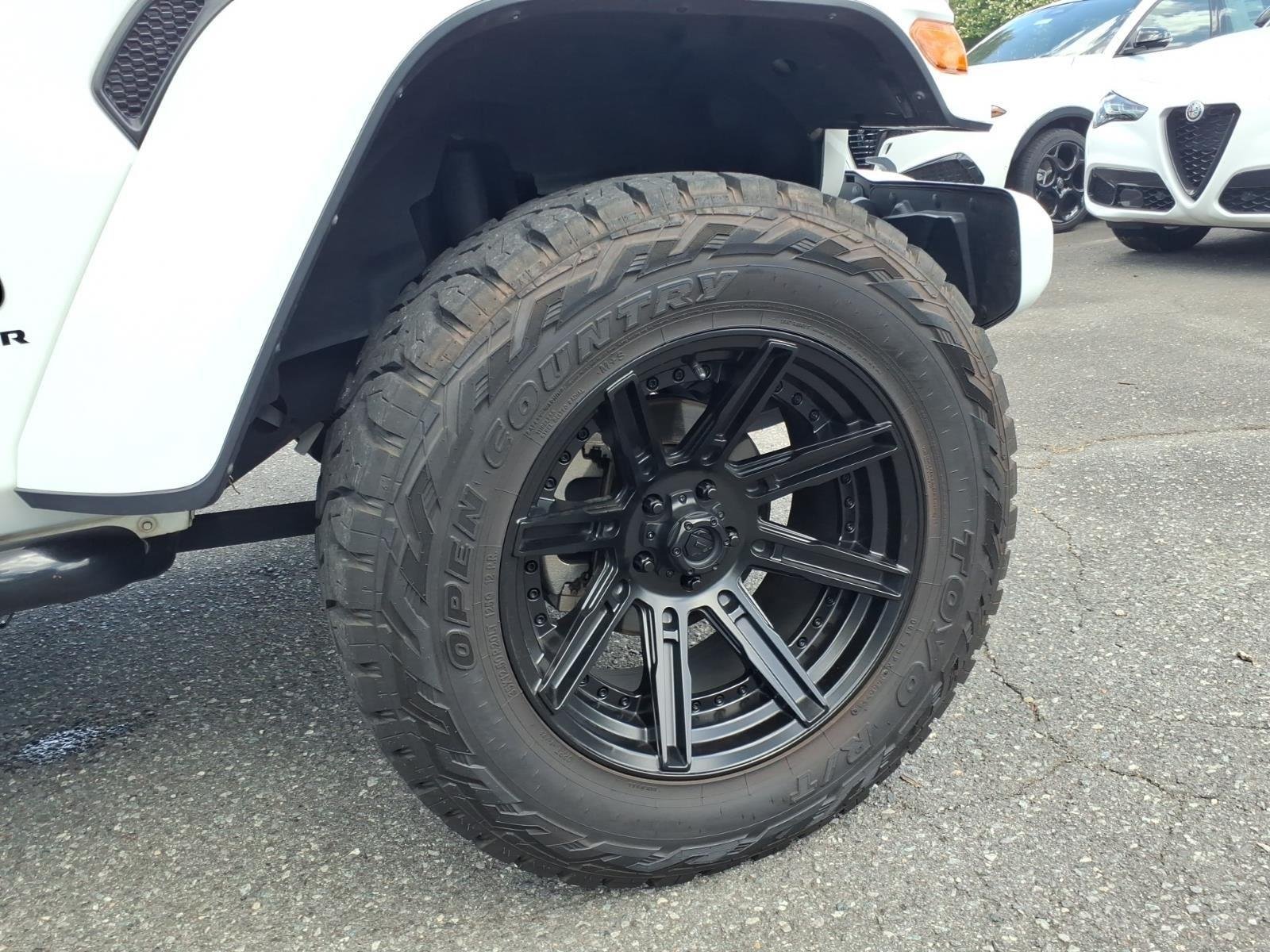 Used 2021 Bright White Clearcoat Jeep High Altitude image 12