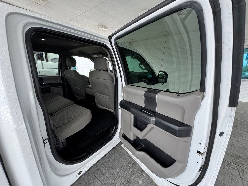 Used 2018 White Ford XLT image 23