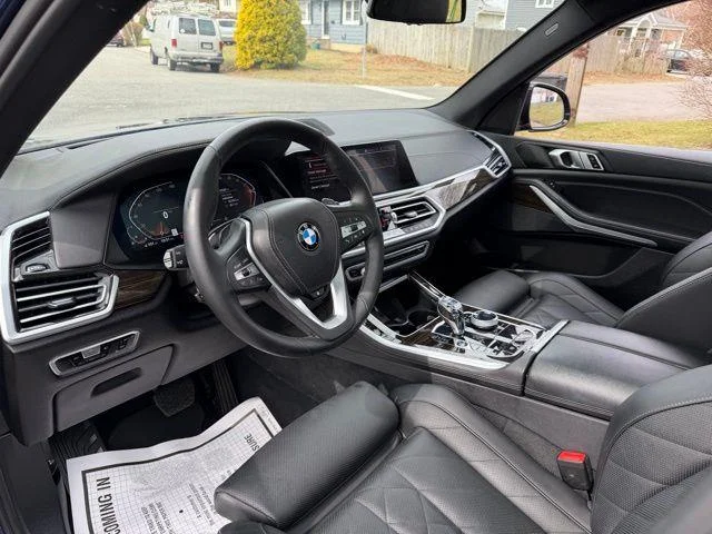 Used 2023 Blue BMW xDrive40i image 32