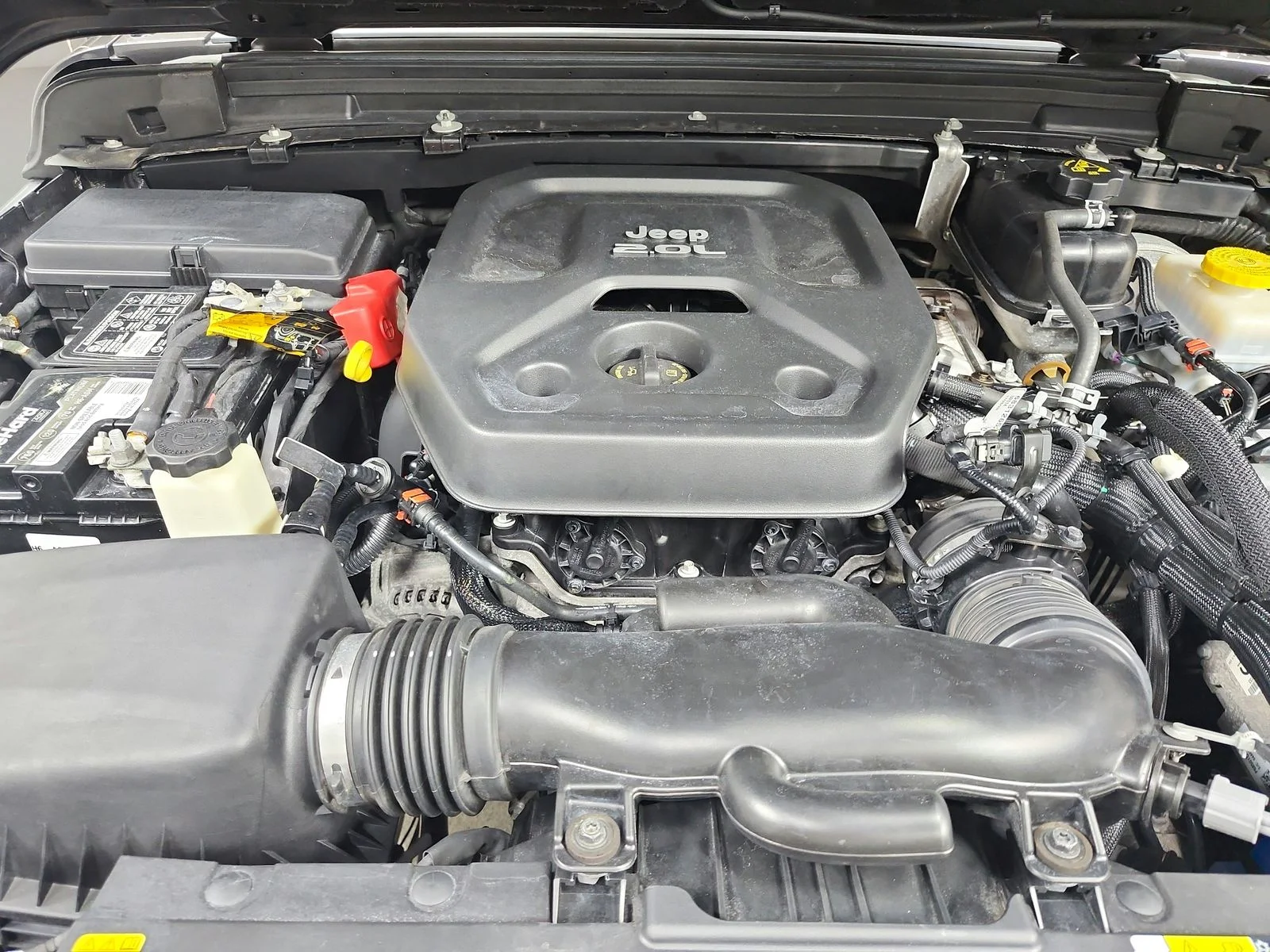 Used 2021 Gray Jeep Unlimited Sport image 18