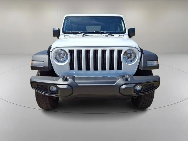 Used 2018 White Jeep Unlimited Sport S image 3