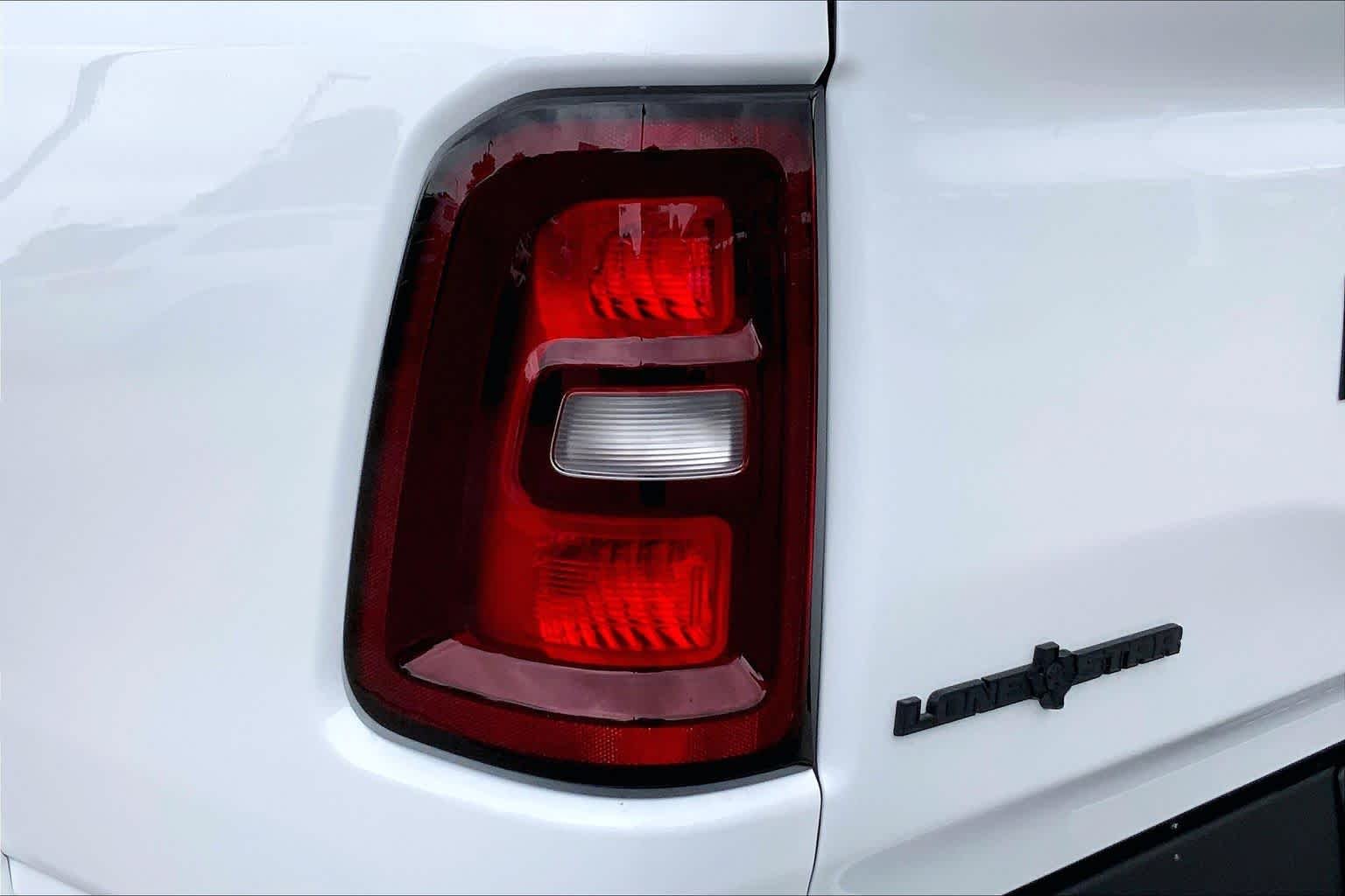New 2026 Bright White Clear-Coat Exterior Paint RAM Lone Star image 11