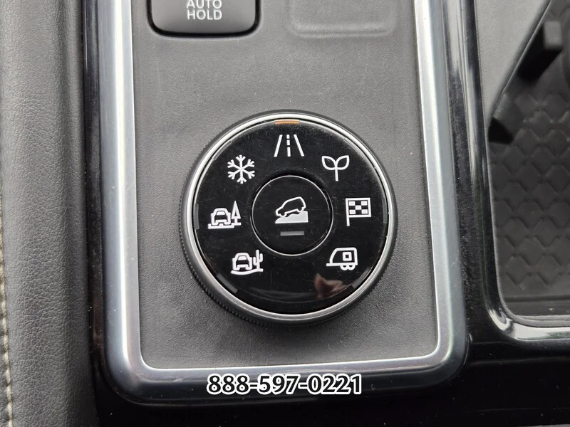 2022 Nissan Pathfinder S - Photo 26