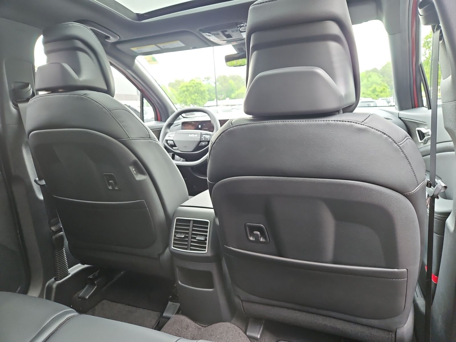 New 2026 Runway Red Kia X-Line image 18