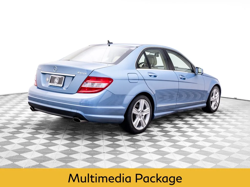 Used 2011 Beige Mercedes-Benz C 300 image 5