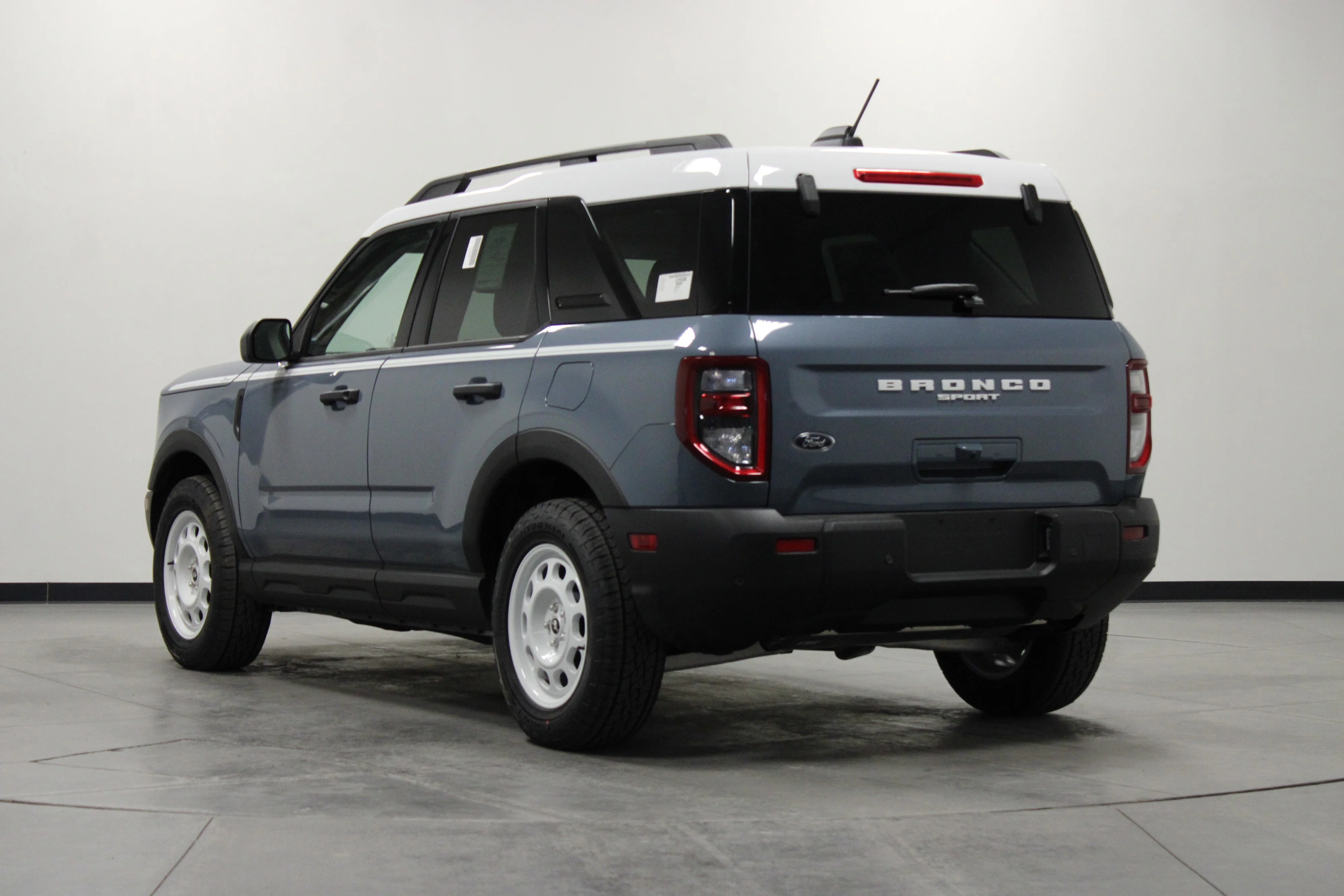 New 2025 Azure Gray Metallic Tri-Coat Ford Heritage image 6