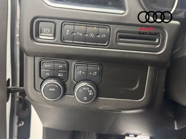 Used 2021 White Chevrolet LS image 34