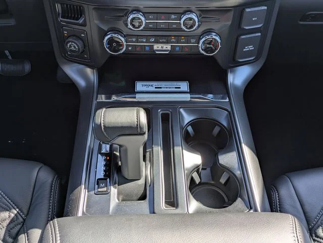 New 2026 Iconic Silver Metallic Ford Lariat® image 18