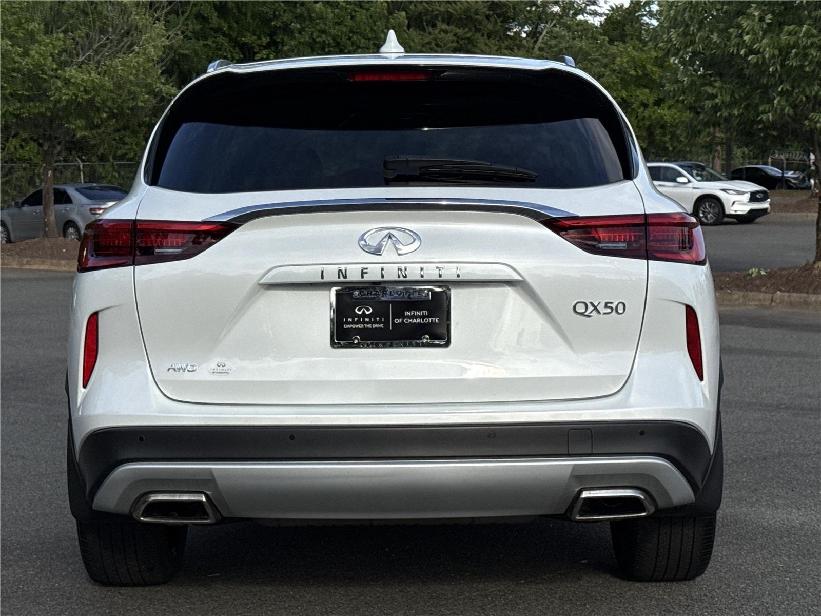 Used 2023 Radiant White INFINITI SENSORY image 26