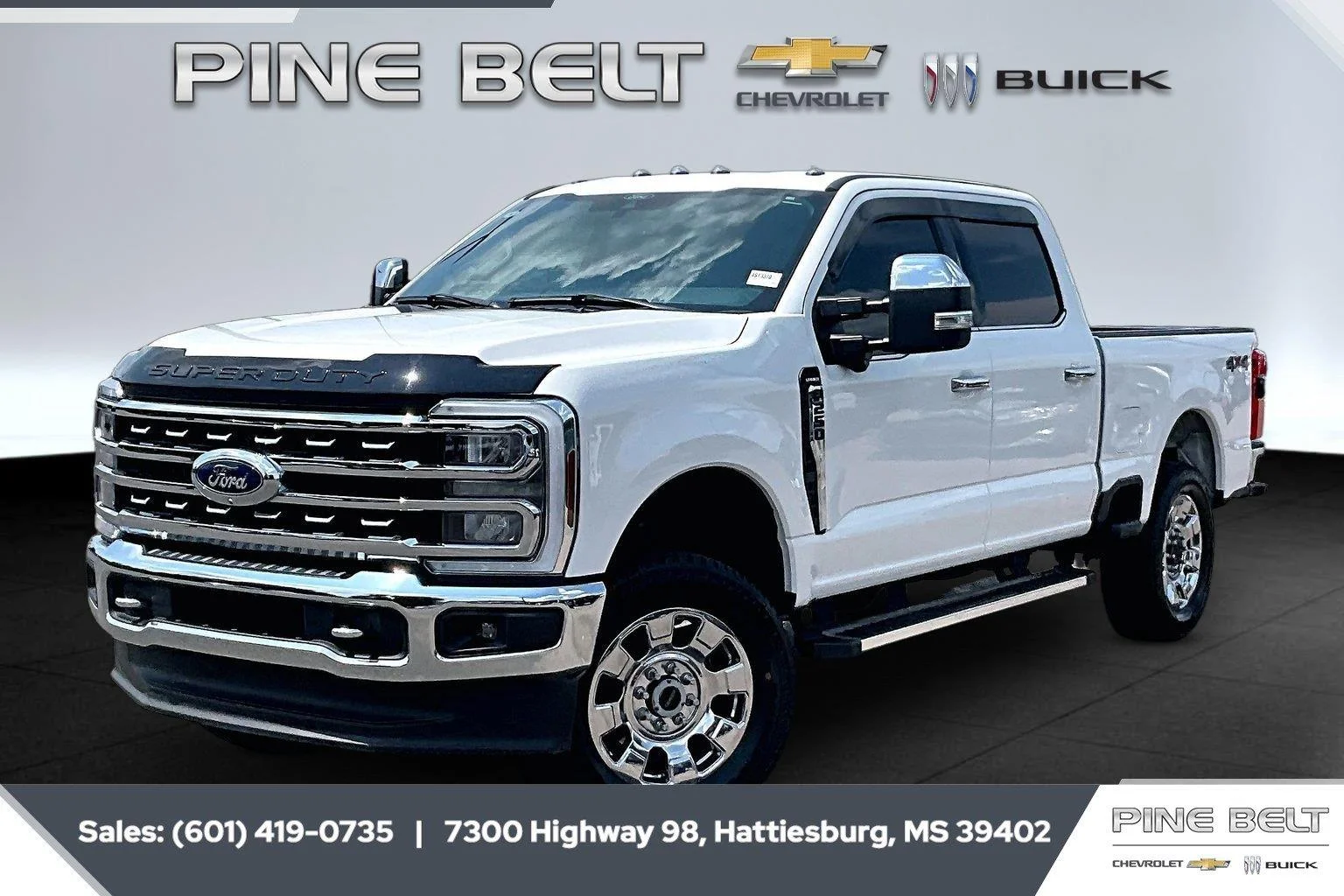 Used 2024 White Ford LARIAT image 11