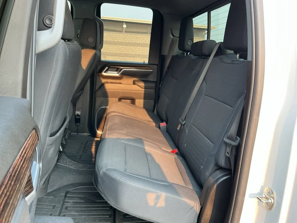 Certified Used 2025 Summit White GMC SLE image 22