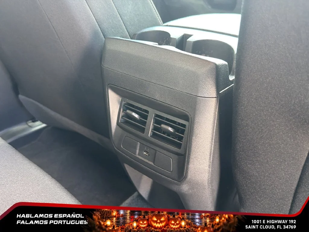 New 2026 Summit White GMC Elevation image 27