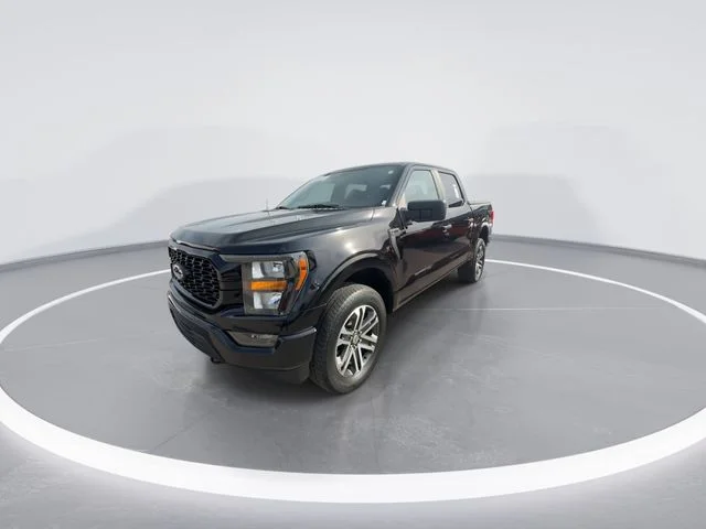 Used 2023 Black Ford XL image 4