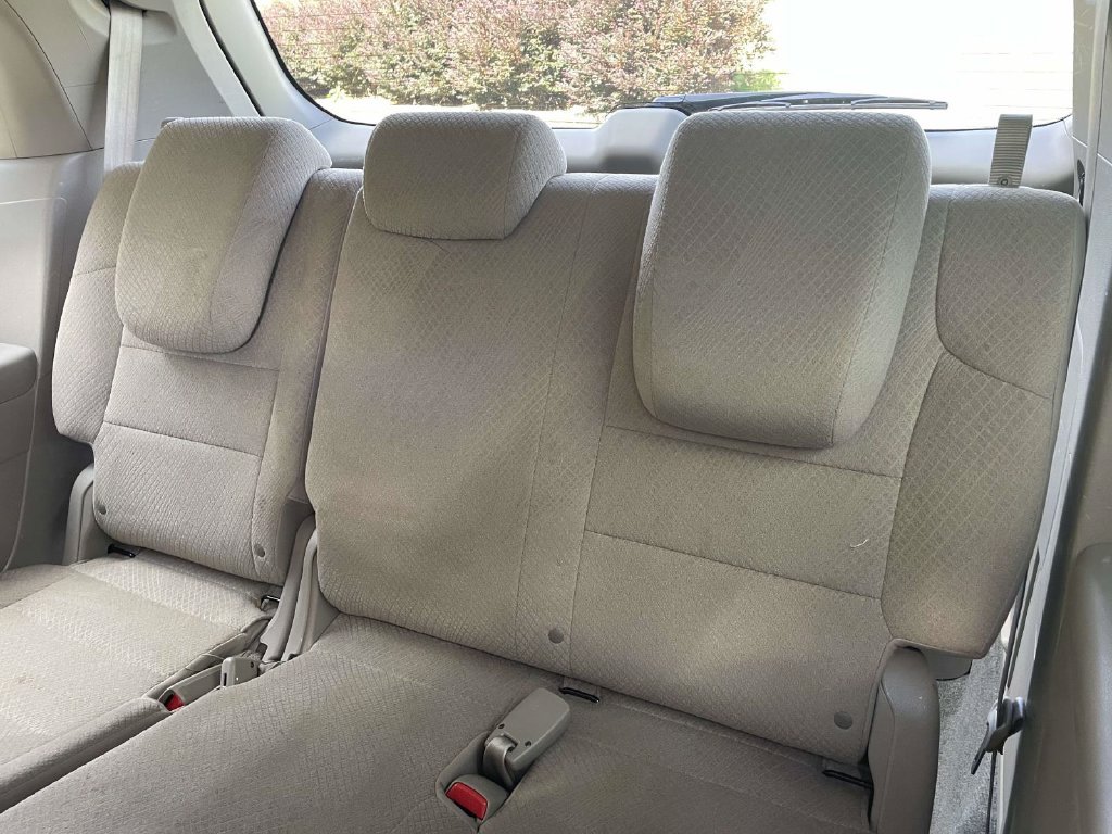 Used 2016 White Honda SE image 12