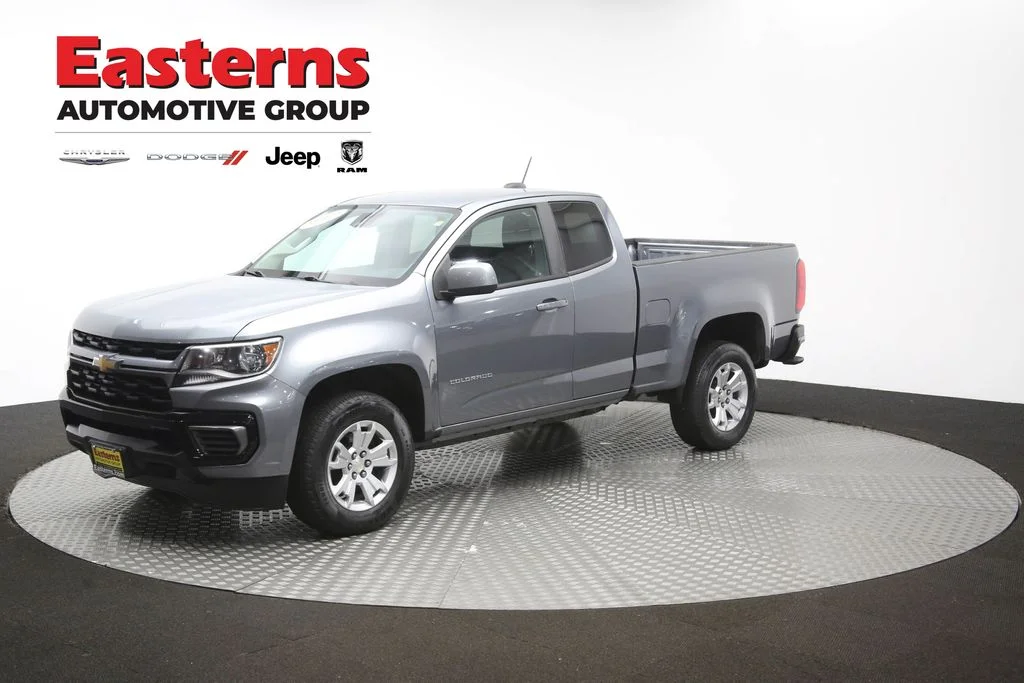 Used 2021 Gray Chevrolet LT image 53