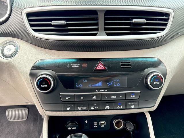 Used 2020 White Hyundai Sport image 18