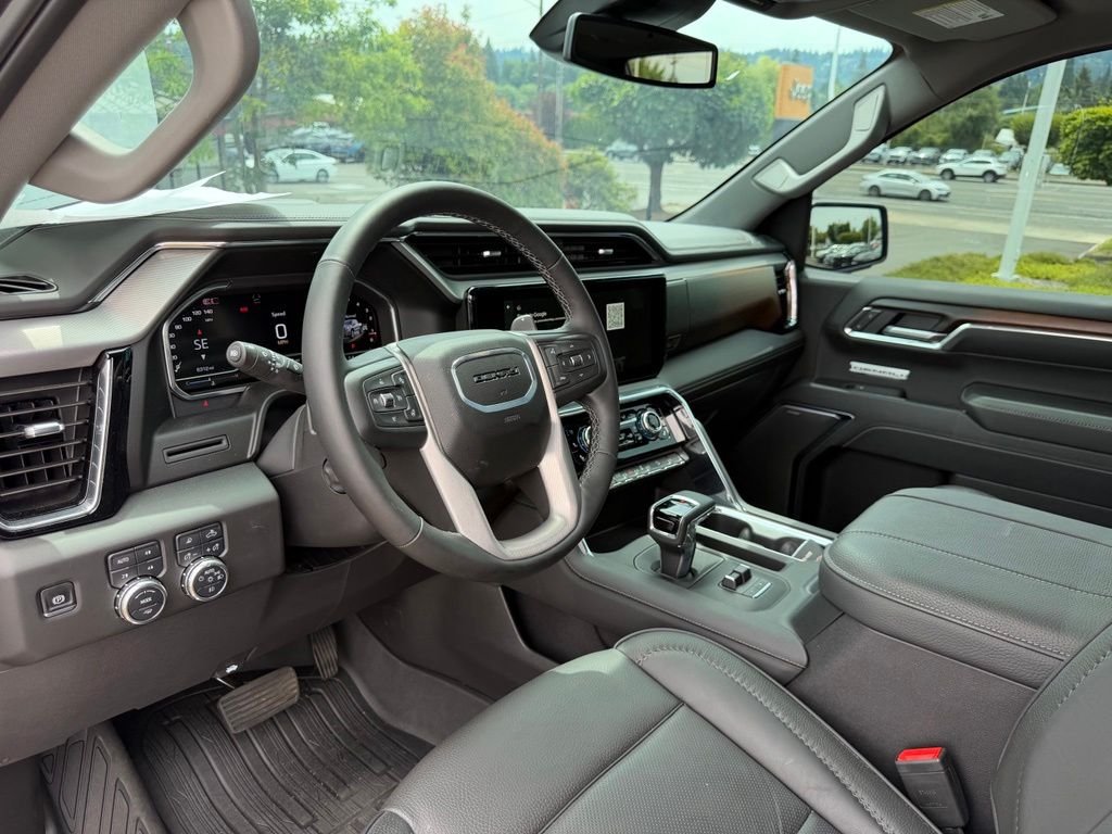 Used 2025 Silver GMC Denali image 17