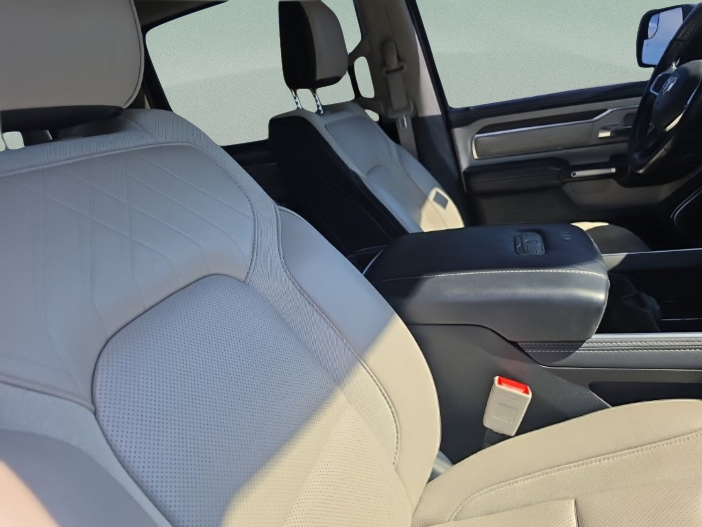 2022 RAM Ram 1500 Pickup Limited - Photo 29