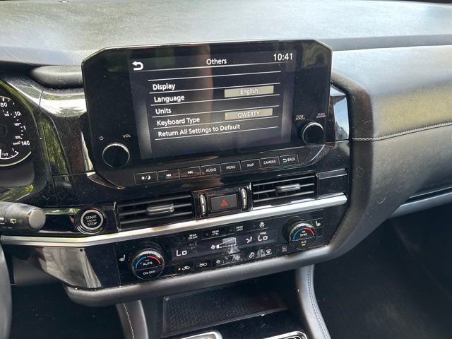Certified Used 2023 2 Tone Gun / Black Roof Nissan SL image 19
