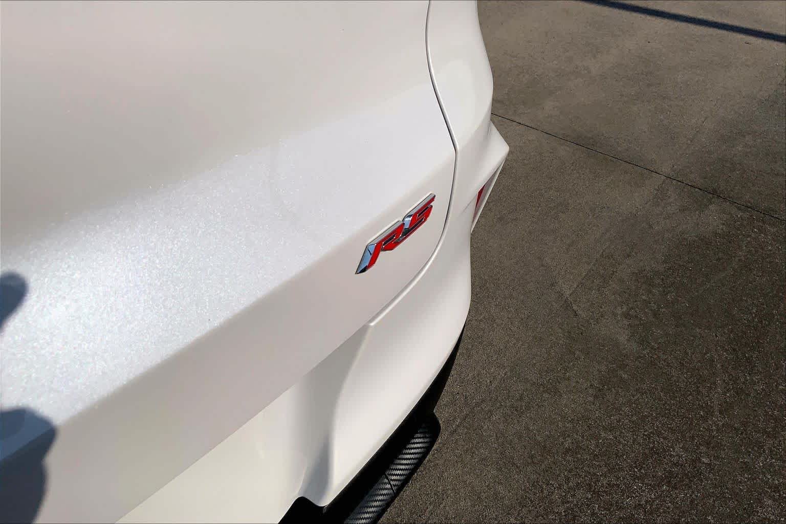 Used 2025 Iridescent Pearl Tricoat Chevrolet RS image 10