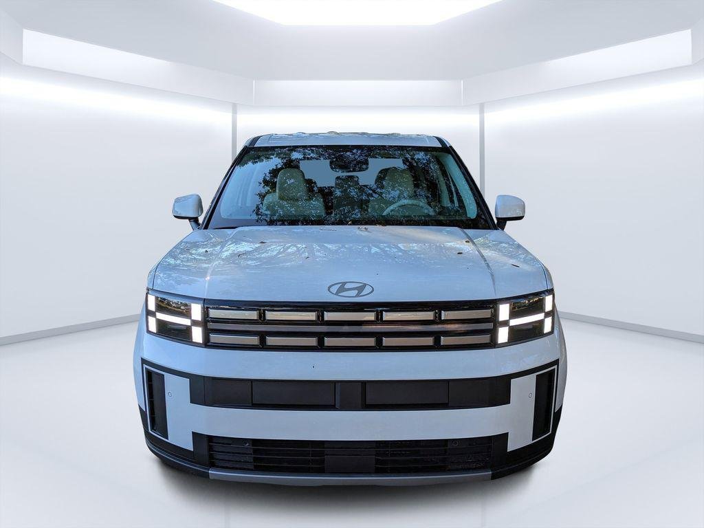 New 2026 White Hyundai SE image 8