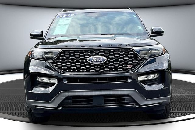 Used 2023 Black Ford ST image 2