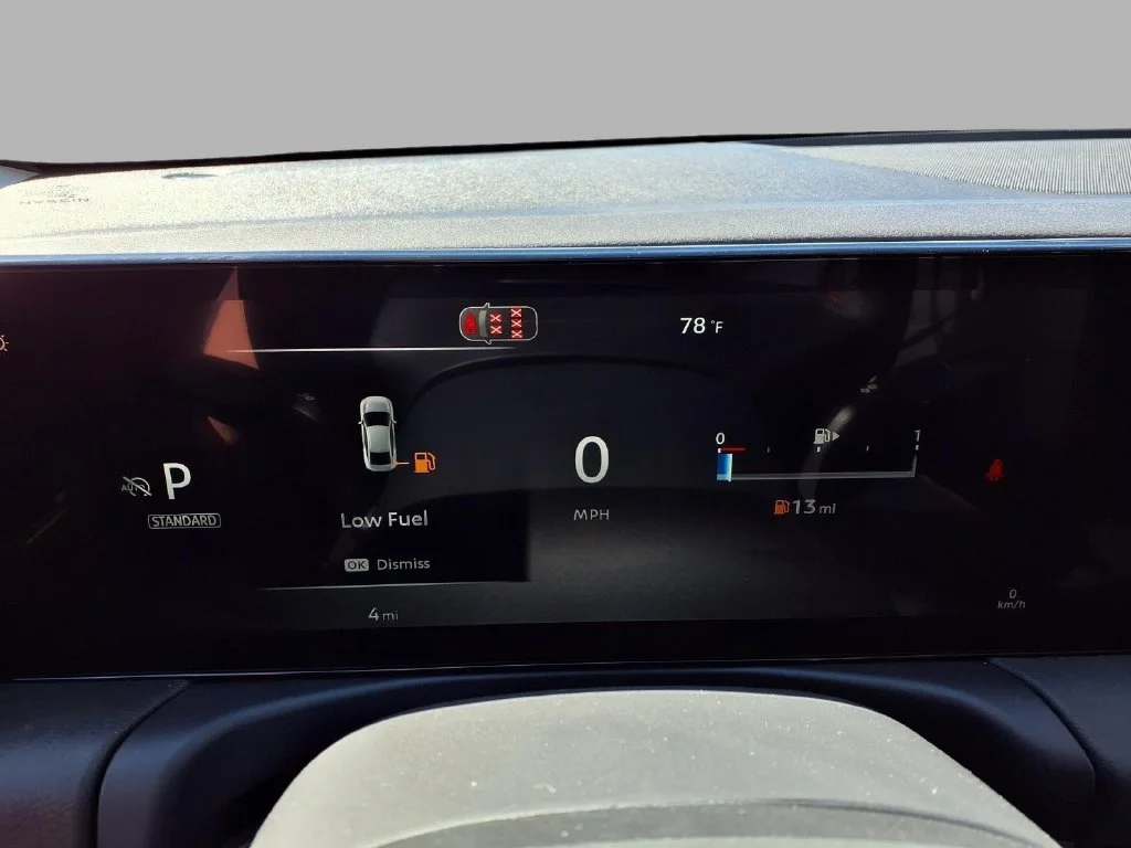New 2027 Energetic Ember / Super Black Two-tone Nissan SR image 16