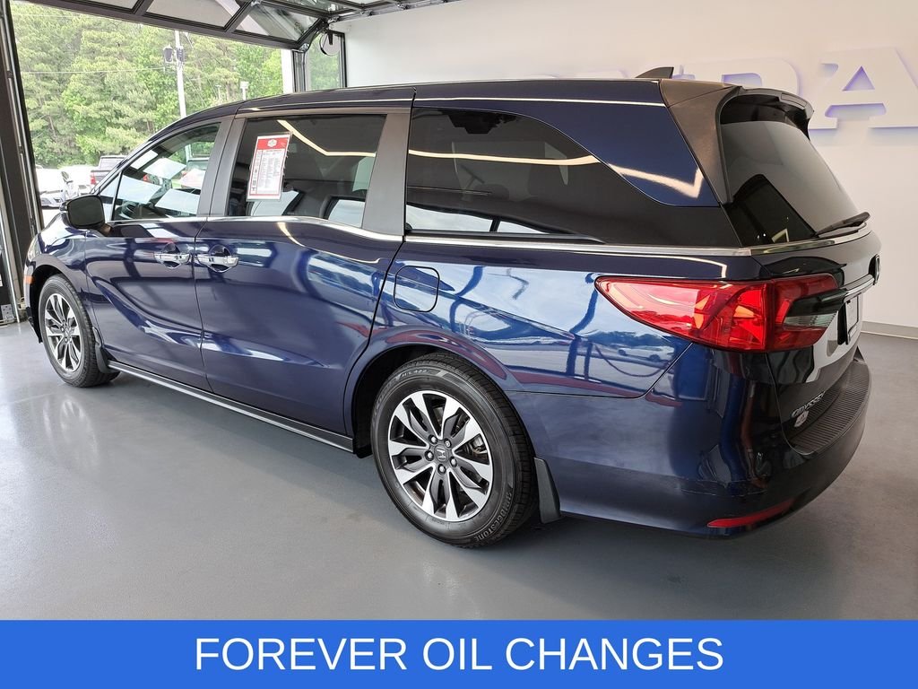 Used 2024 Blue Honda EX-L image 4