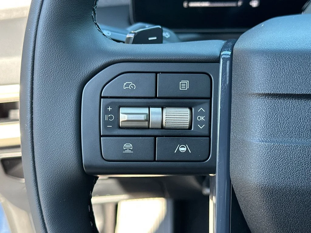 New 2027 Black Kia EX image 27