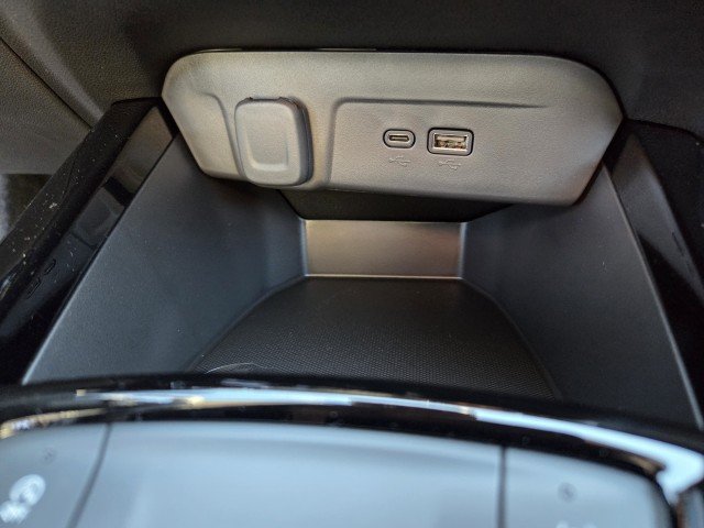 2026 Chevrolet Trax Activ - Photo 29