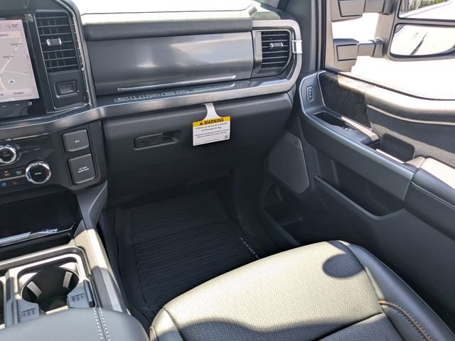 New 2026 Star White Metallic Tri-Coat Ford F-250® Lariat® image 17