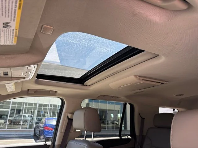 Used 2019 Gray Chevrolet Premier image 21