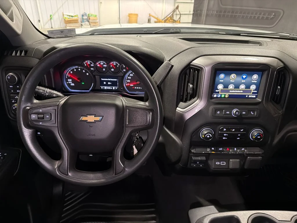Used 2021 Summit White Chevrolet Custom image 17