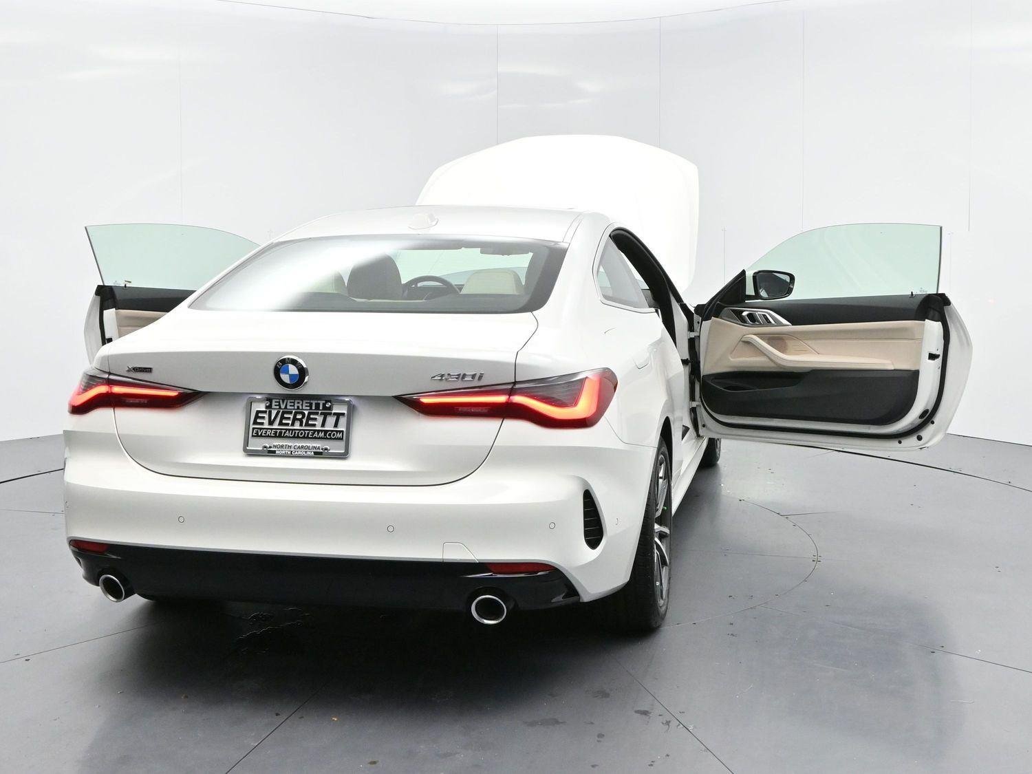 Used 2024 Alpine White BMW 430i xDrive image 40