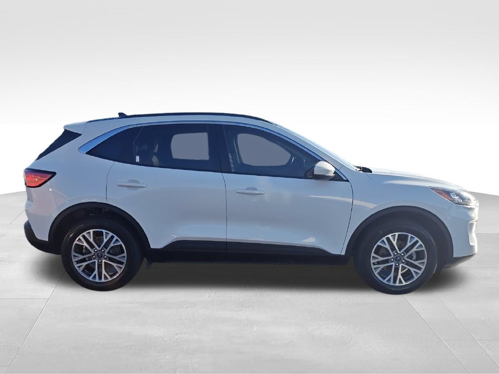 Used 2022 White Ford SEL image 6