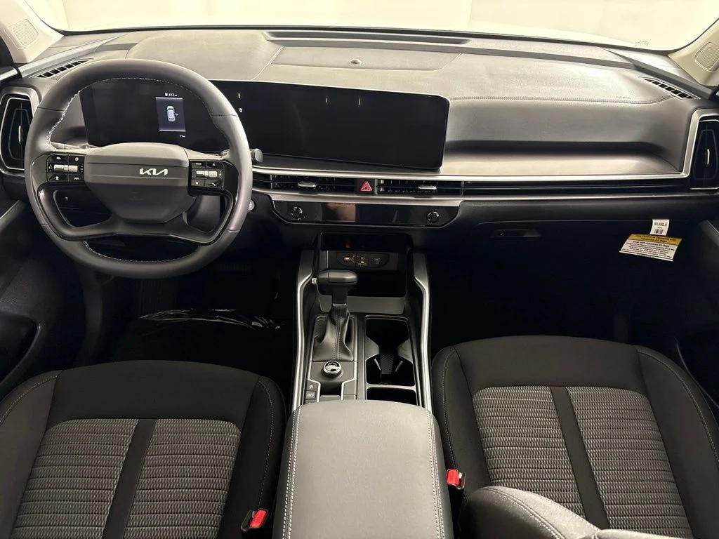 New 2026 Ivory Silver Kia LX image 14