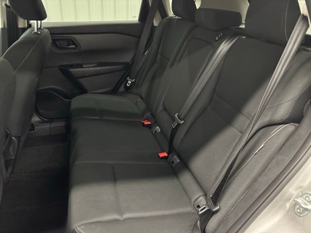 Used 2024 Silver Nissan S image 9
