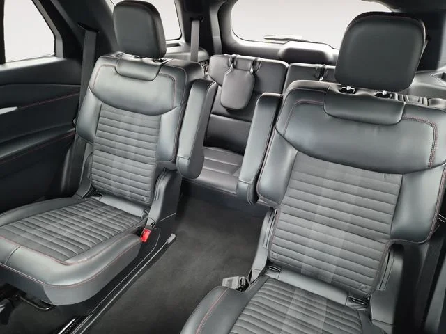 Used 2026 Red Metallic Ford ST-Line image 13