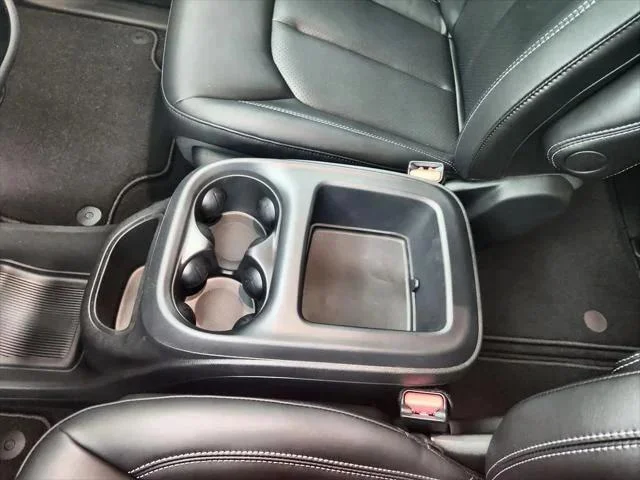 2026 Chrysler Pacifica Select - Photo 29