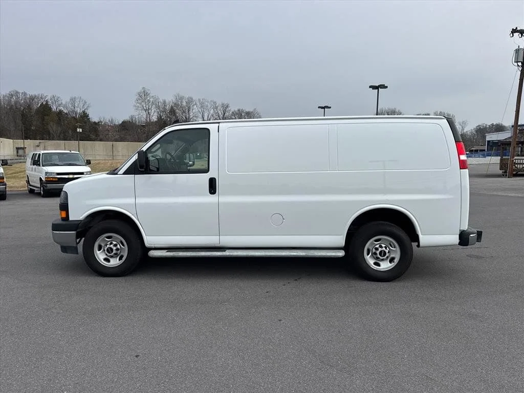1GTW7AFP1R1240570