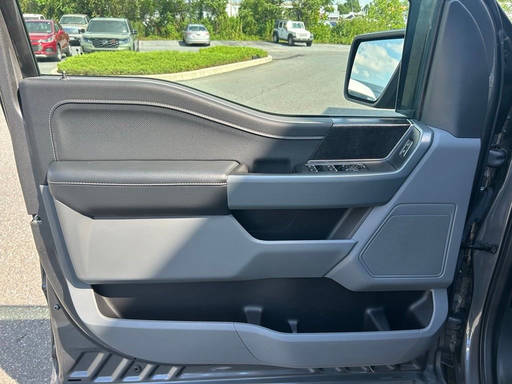 Certified Used 2022 Gray Metallic Ford XLT image 11