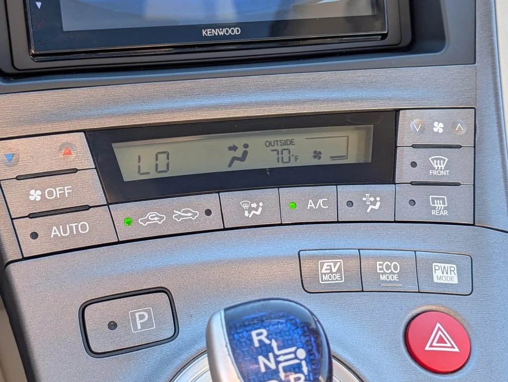 Used 2012 Beige Toyota Three image 24
